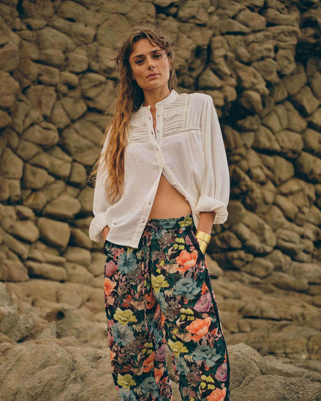 Modelshot / Ecru / Detail